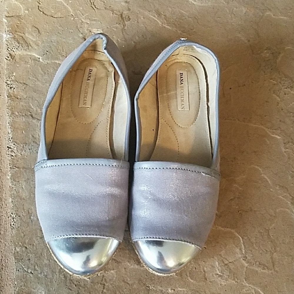 Dana Buchman espadrilles